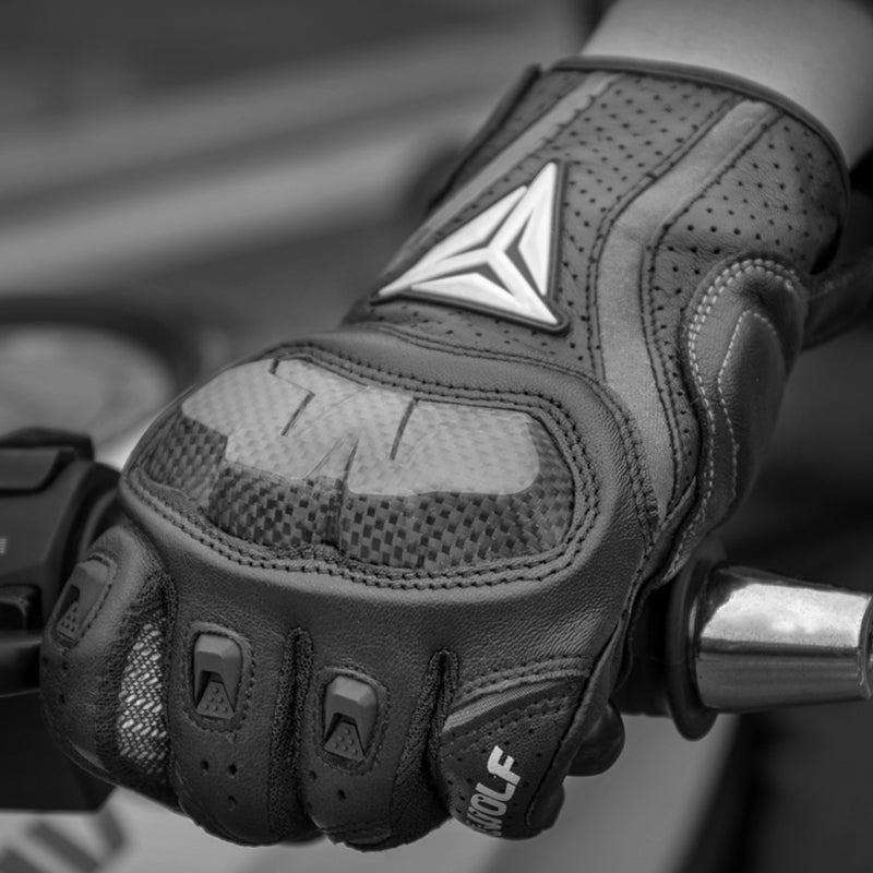 MW Leather Gloves - view 14