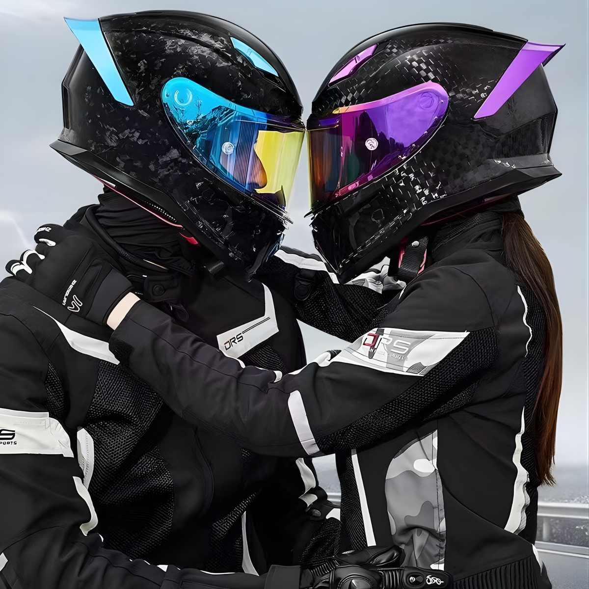 R7 Carbon Full Face Helmet - view 5